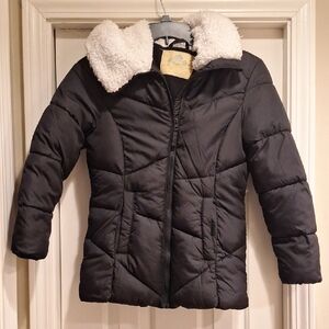 Cozy Black Kids Jacket with Faux Fur Collar